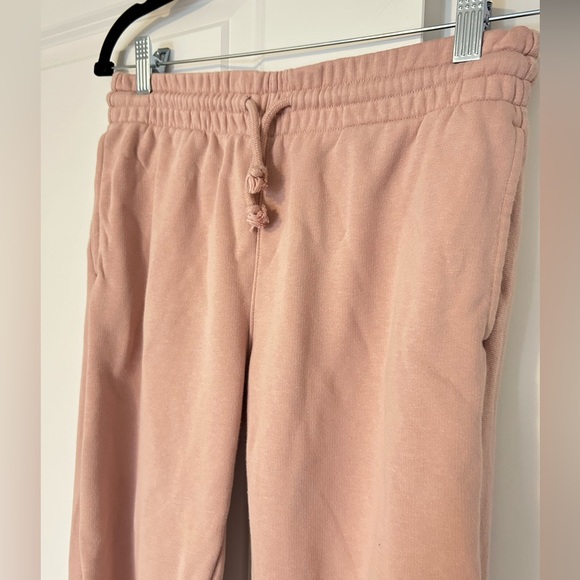 Aritzia TNA Fleece sweatpants - Picture 2 of 4